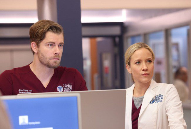 Aperçu de la saison 10 de « Chicago Med » – Jessy Schram parle de Hannah/Ripley