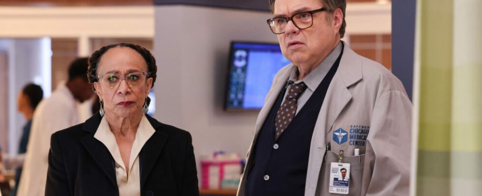 S. Epatha Merkerson as Sharon Goodwin, Oliver Platt as Dr. Daniel Charles in