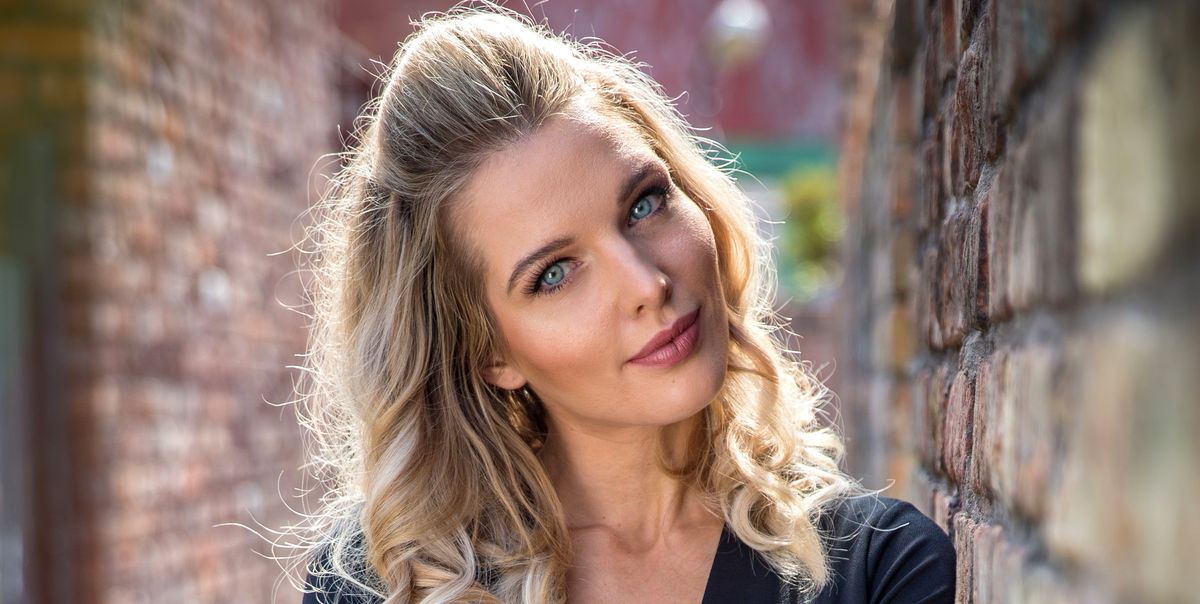 Helen Flanagan, star de Coronation Street, parle de ses projets d'actrice et de son retour dans la série
