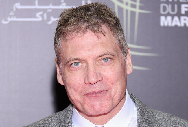 Holt McCallany au casting de la série « The Waterfront » de Kevin Williamson