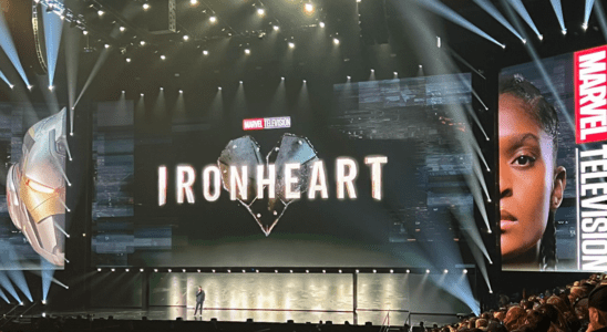 Ironheart de Marvel dévoile de nouvelles images au D23 2024, révélant les risques que Riri prendra pour construire son costume