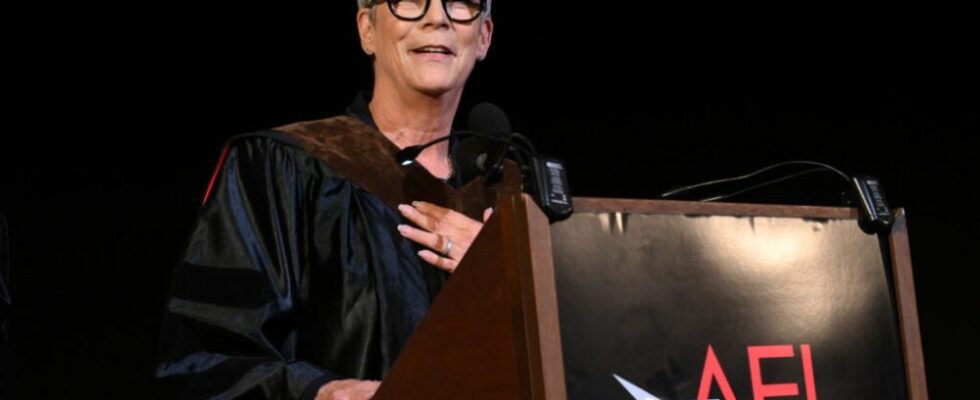 Jamie Lee Curtis reçoit un diplôme honorifique de l'American Film Institute : « Je suis la représentation de l'échec qui a réussi » Plus de Variety Les plus populaires À lire absolument Inscrivez-vous aux newsletters de Variety Plus de nos marques