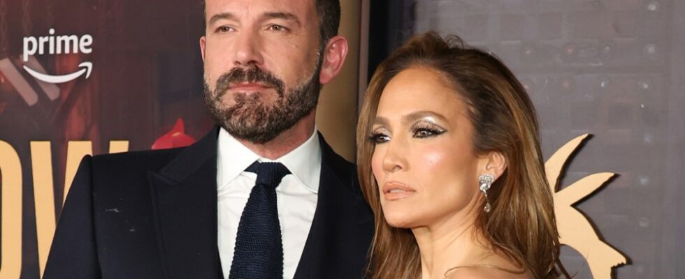 Jennifer Lopez demande le divorce de Ben Affleck Plus de Variety Les plus populaires À lire absolument Inscrivez-vous aux newsletters de Variety Plus de nos marques