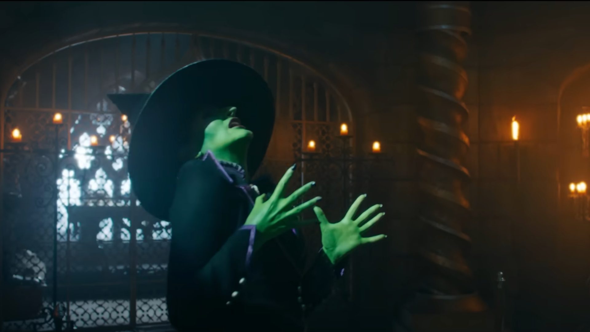 Agatha Harkness (Kathryn Hahn) dressed up like Elphaba in Agatha All Along trailer