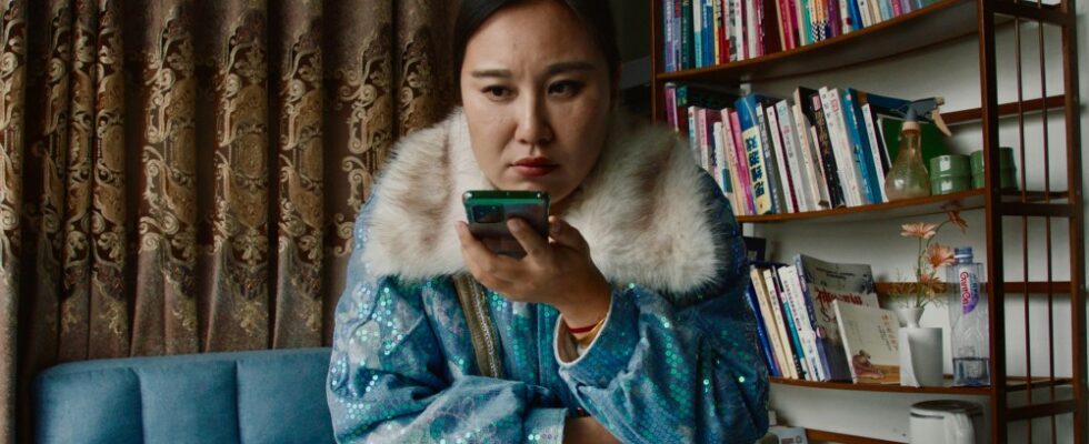 Le documentaire d'Elizabeth Lo, « Mistress Dispeller », qui se déroule en Chine, rejoint la liste des ventes de films de fête avant les premières de Venise et du TIFF ; sort son premier extrait (EXCLUSIF) Plus de Variety Les plus populaires À lire absolument Inscrivez-vous aux newsletters de Variety Plus de nos marques