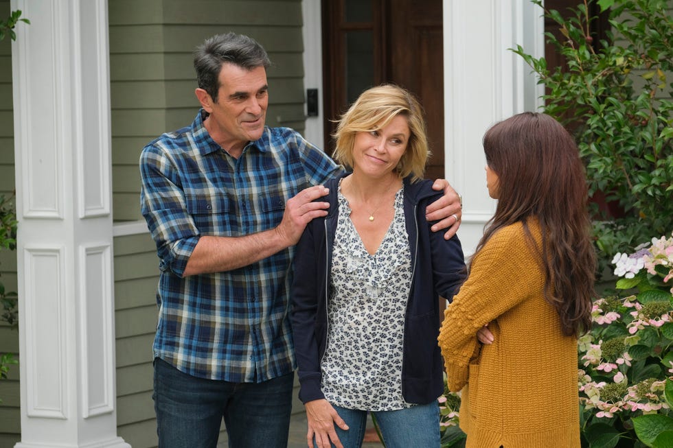 Ty Burrell Julie Bowen Sarah Hyland Famille Moderne Saison 11