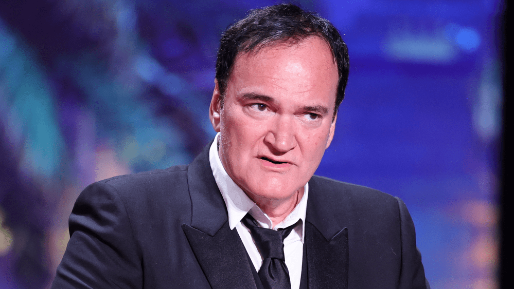 Quentin Tarantino affirme qu'Alec Baldwin est « responsable à 10 % » du tournage de « Rust » et qu'utiliser de fausses armes avec les effets visuels revient à « ajouter des érections numériques à des films pornos » : « Qui veut regarder ça ? » Plus de Variety Les plus populaires À lire absolument Inscrivez-vous aux newsletters de Variety Plus de nos marques
	
	
