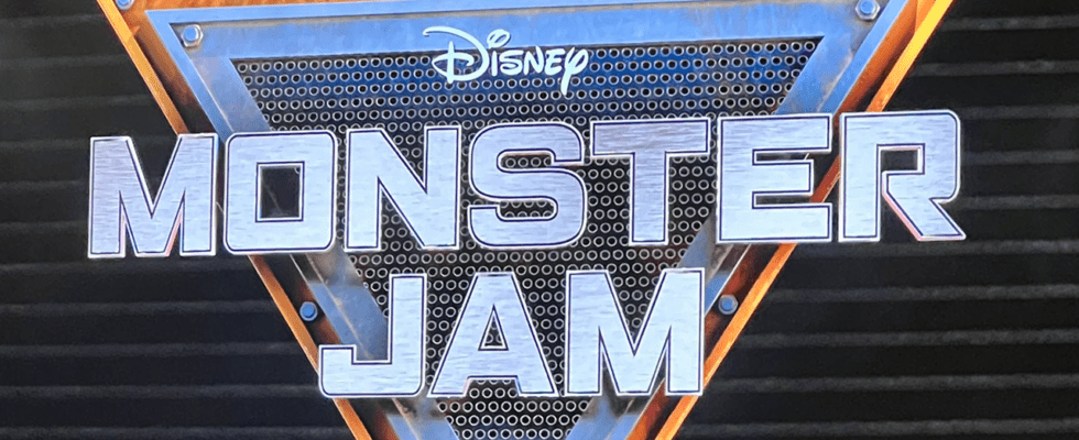 The Rock avec Disney dans Monster Jam, un film live-action sur les Monster Trucks