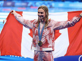 Une deuxième médaille d’or place Summer McIntosh sur la voie de la grandeur olympique canadienne