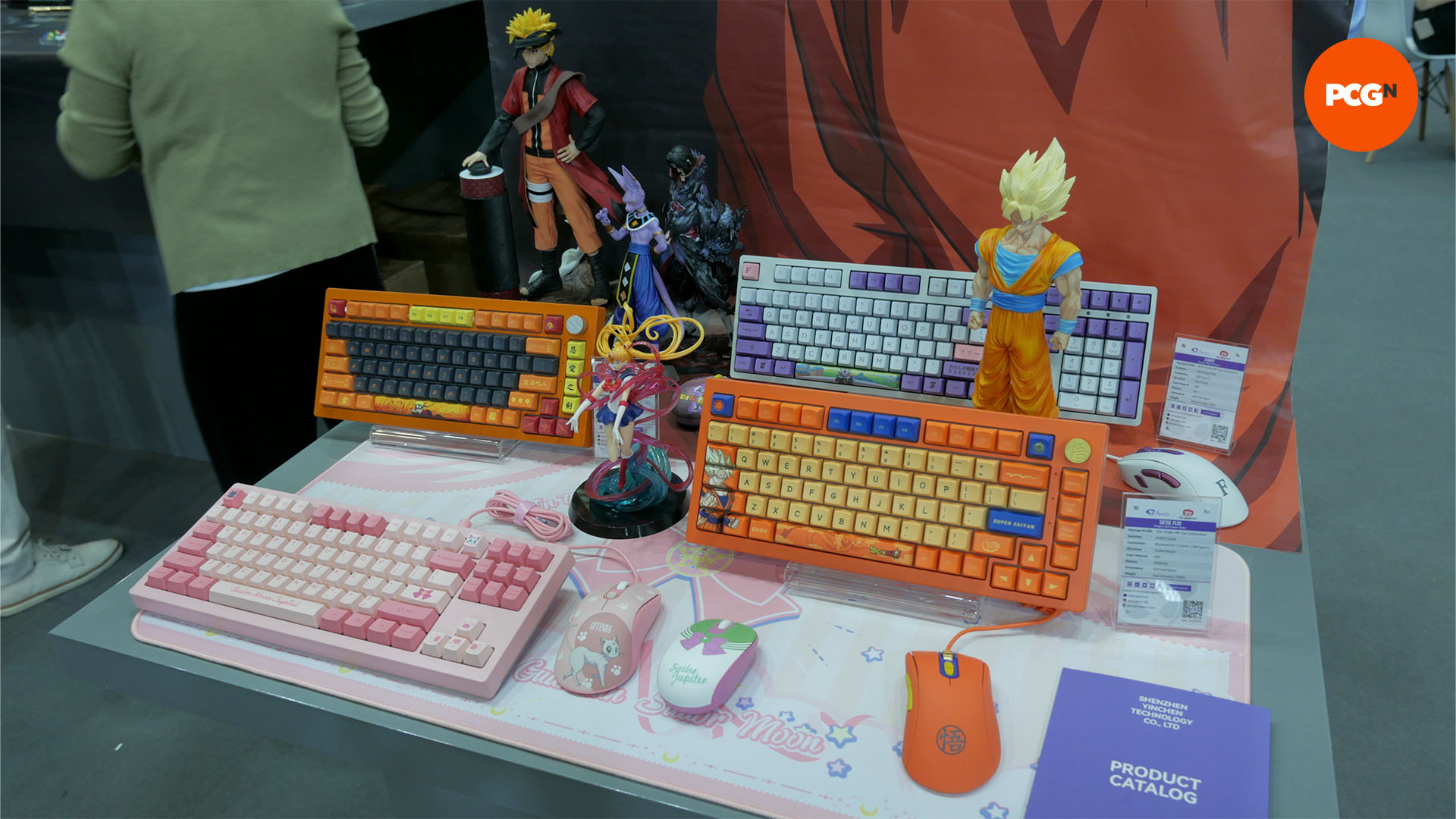 souris et clavier akko dragonball z 01