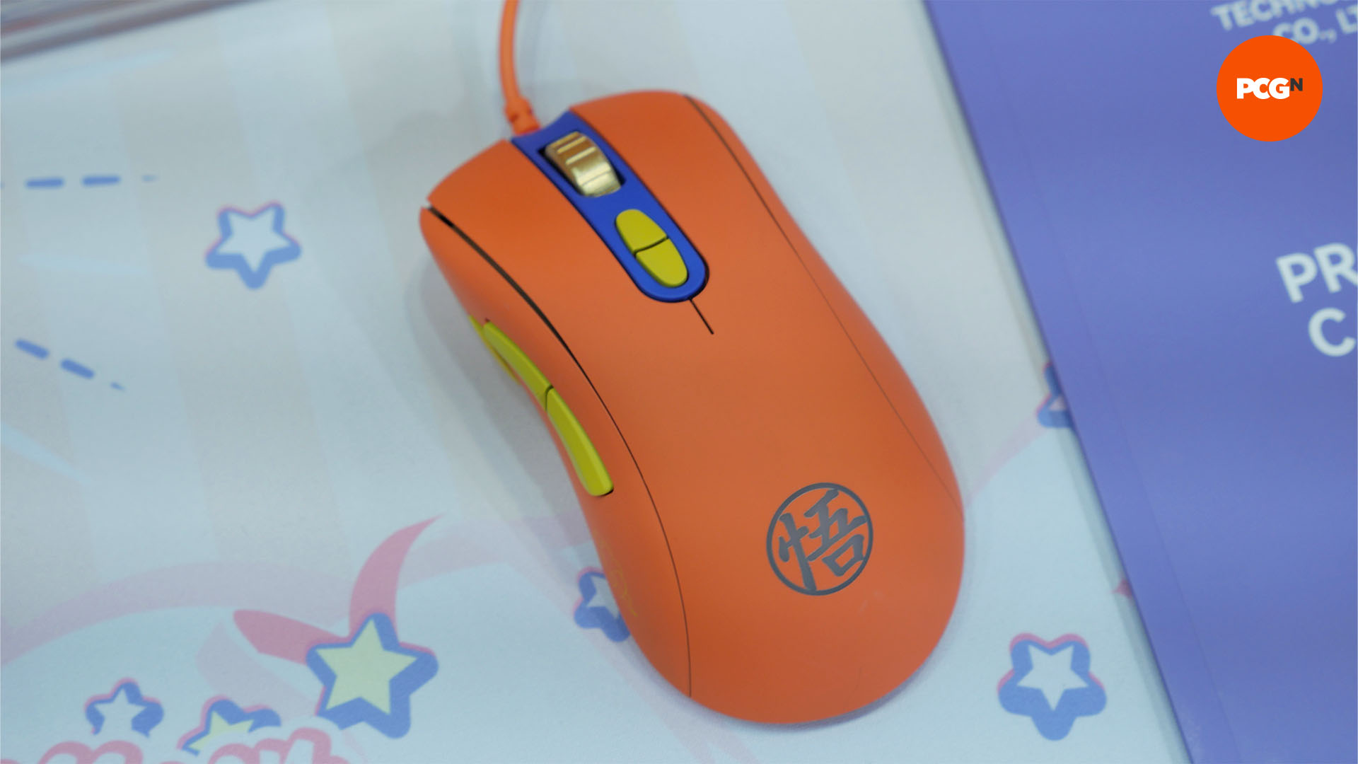 souris akko dragonball z 01