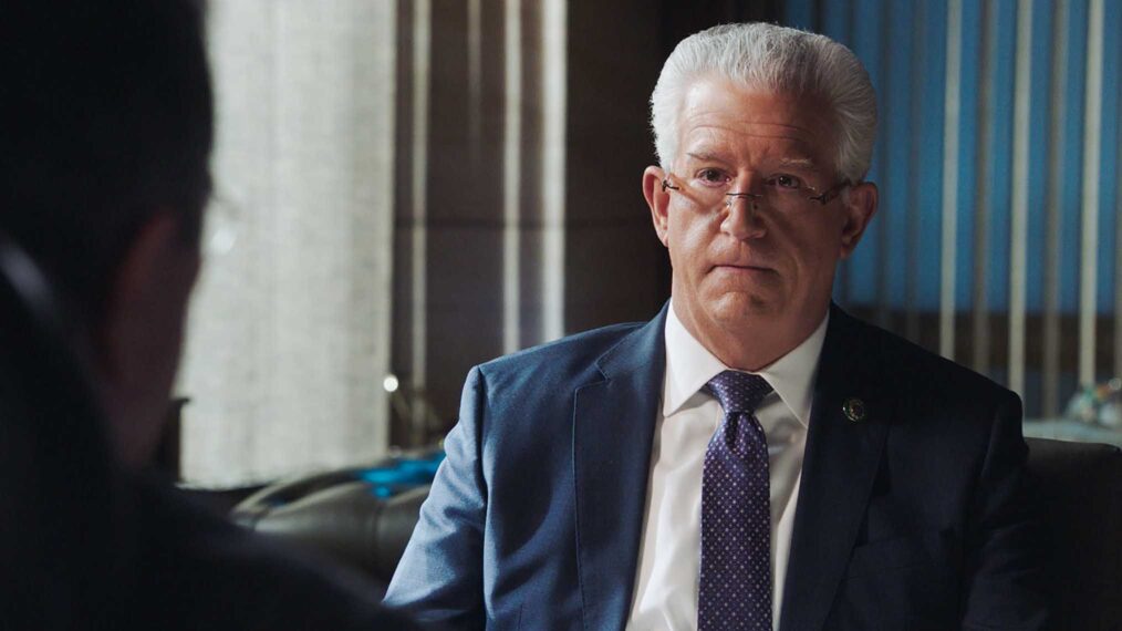 Gregory Jbara dans le rôle de Garrett Moore, DCPI dans Blue Bloods