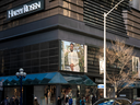 Le magasin Harry Rosen à Toronto.