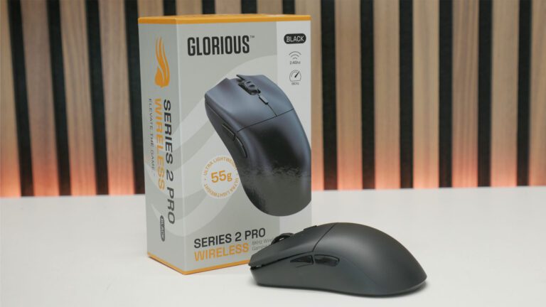 Une souris de jeu compacte et ultralégère
