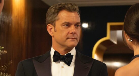 Joshua Jackson as Max Bankman in Doctor Odyssey Season 1x01