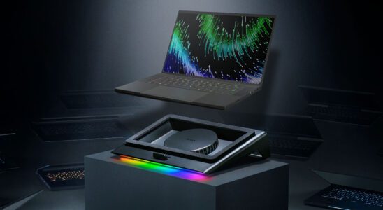 Razer vient de me convaincre que j'ai finalement besoin d'un bloc de refroidissement pour ordinateur portable de jeu