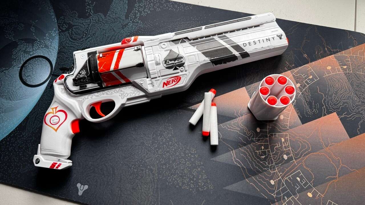 Le pistolet Nerf Ace Of Spades de Destiny 2 est une manière délicieuse de se souvenir d'un grand personnage
