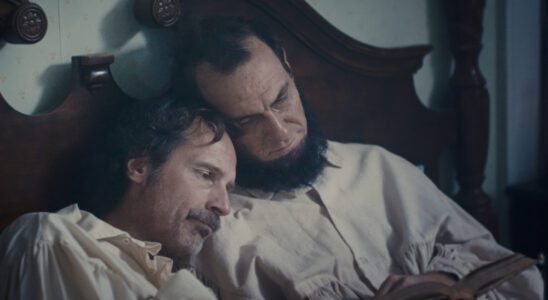 Abraham Lincoln était-il homosexuel ? Un nouveau documentaire, « Lover of Men », démontre de manière convaincante qu'il était plus que cela de Variety Les plus populaires À lire absolument Inscrivez-vous aux bulletins d'information de Variety Plus de nos marques