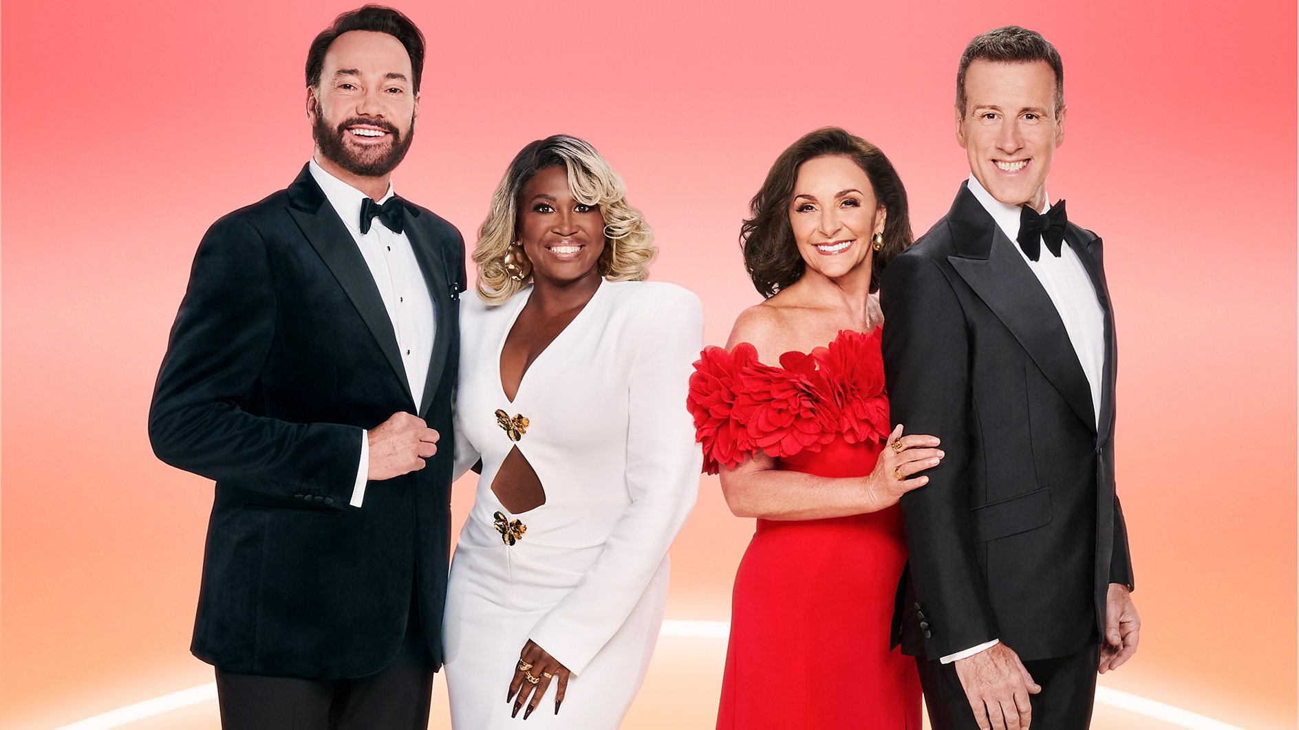 Les juges de Strictly Come Dancing de gauche à droite : Craig Revel Horwood, Motsi Mabuse, Shirley Ballas et Anton Du Beke