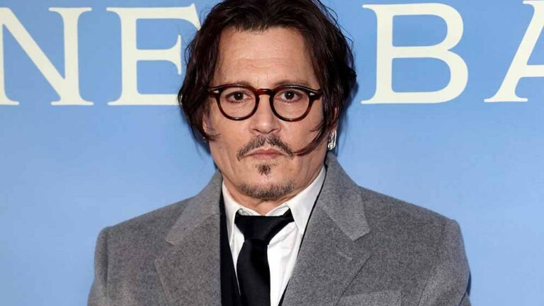 Johnny Depp recevra un prix pour sa carrière au Festival du film de Rome, où « Modi » sera lancé en Italie Plus de Variety Les plus populaires À lire absolument Inscrivez-vous aux newsletters de Variety Plus de nos marques
	
	
