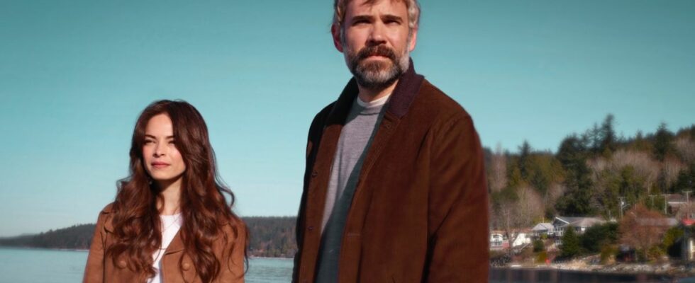 Kristin Kreuk and Rossif Sutherland in Fox's Murder in a Small Town