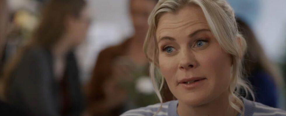 Le 10e film « Hannah Swensen » d'Alison Sweeney confirmé : premier aperçu de « Sprinkle of Deceit » (VIDÉO)