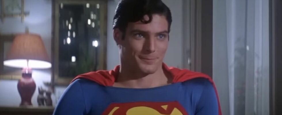 Christopher Reeve's Superman smiling at Lois Lane during interview