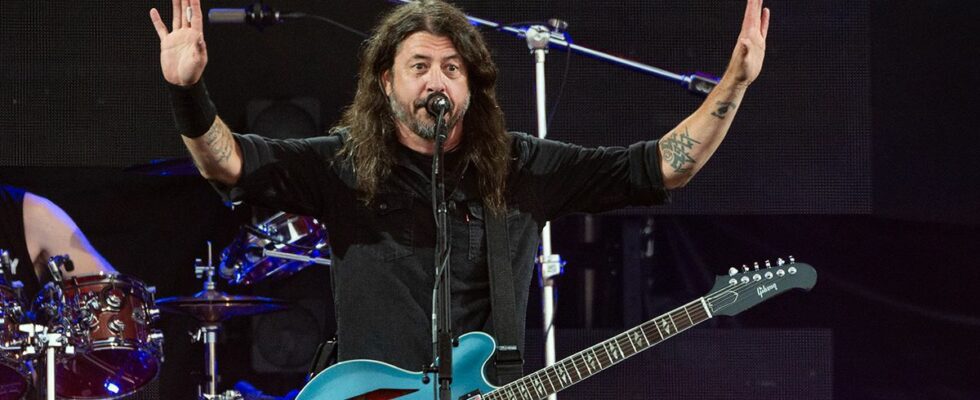 « Les mots ne suffisent pas dans des moments comme ceux-ci », a déclaré un expert en relations publiques après que Dave Grohl, « l'authentique », a annoncé qu'il avait un enfant hors mariage