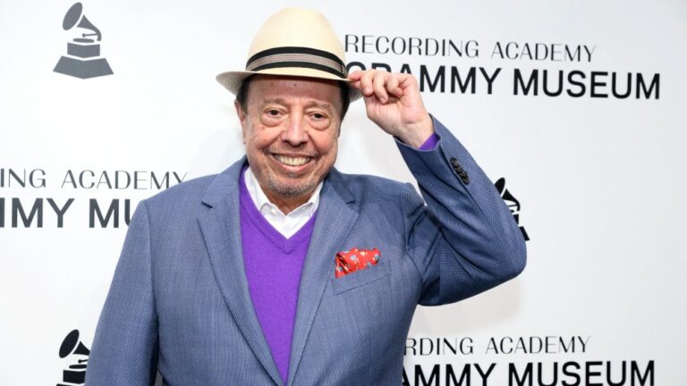 Sergio Mendes, innovateur de la musique bossa nova brésilienne, décède à 83 ans Plus de Variety Les plus populaires À lire absolument Inscrivez-vous aux newsletters de Variety Plus de nos marques
	
	
