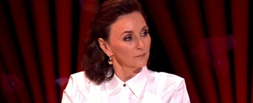 La juge stricte Shirley Ballas brise le silence sur la critique de la BBC