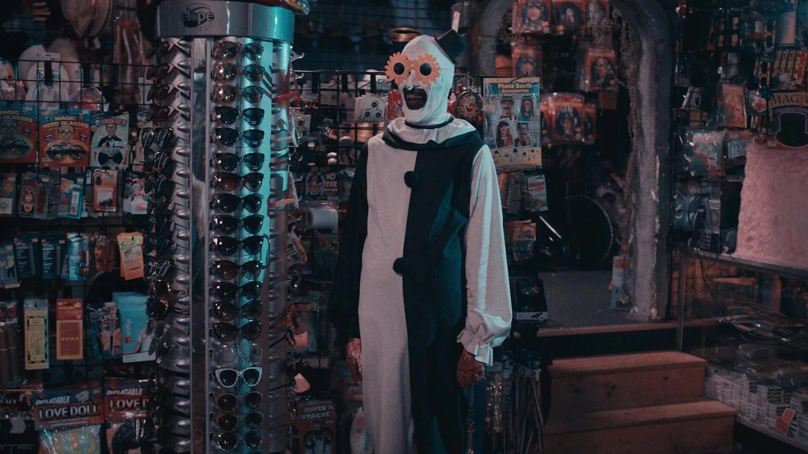 L'un des moments préférés des fans de Terrifier 2 a été improvisé sur le tournage [Exclusive]
