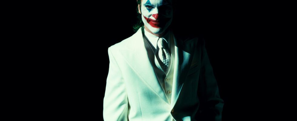 La fin de Joker 2 a relancé une idée de film DC interdite par Christopher Nolan