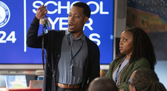 Tyler James Williams and Quinta Brunson in the