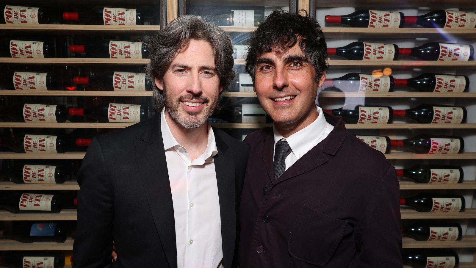 Le duo du samedi soir Jason Reitman et Gil Kenan parlent de recréer l'histoire de SNL et de planifier le chaos [Exclusive Interview]
