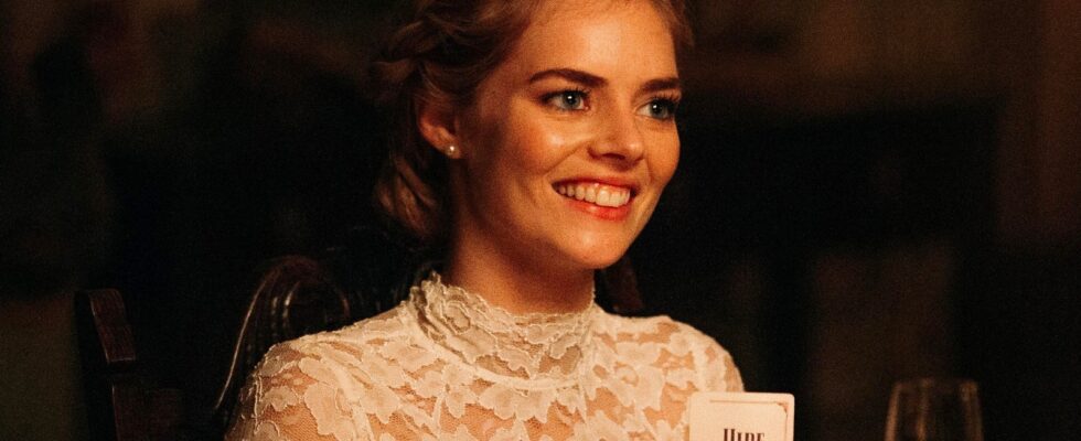 Horror Sequel Ready Or Not 2 annoncé avec le retour de Samara Weaving pour plus de jeux