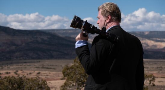 Christopher Nolan behind the scenes of Oppenheimer