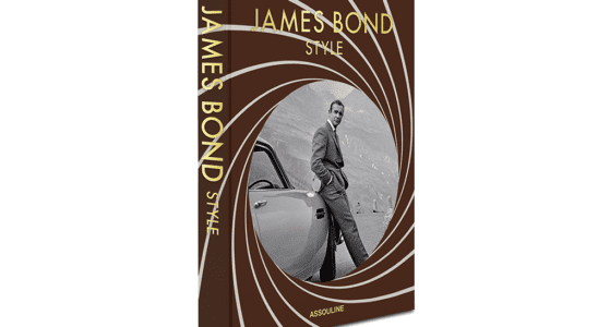 Ce livre de James Bond Assouline plonge dans les moments de style les plus emblématiques de la franchise, avec des croquis et des photos inédits. Plus de Variety Les plus populaires À lire absolument Inscrivez-vous aux newsletters Variety Plus de nos marques