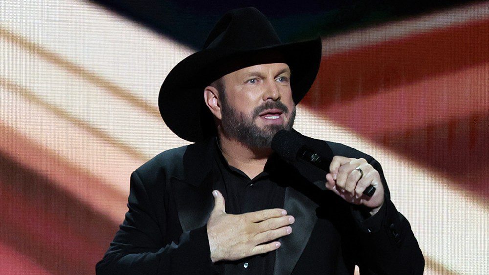 Garth Brooks poursuivi en justice par un maquilleur pour viol présumé et agression sexuelle Plus de Variety Les plus populaires À lire absolument Inscrivez-vous aux newsletters de Variety Plus de nos marques
	
	
