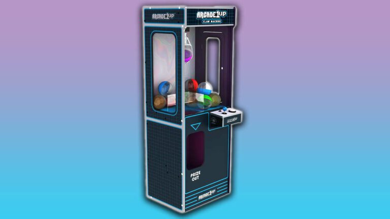 La nouvelle machine à griffes pleine grandeur d'Arcade1Up dispose d'un mode de difficulté « arnaque » en option
