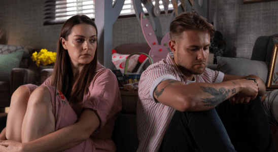 La star de Hollyoaks en dit plus sur les révélations du flashback de Sienna et Ethan