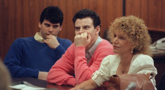 Le document Netflix des "Menendez Brothers" révèle les dessins d'Erik sur ses abus et Lyle dit "Je préférerais de loin perdre le procès pour meurtre plutôt que de parler de notre passé" Plus de variétés Les plus populaires doivent lire Inscrivez-vous aux newsletters de variétés Plus de nos marques