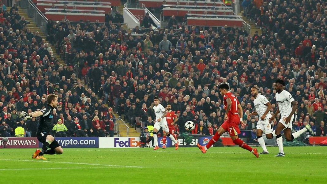 Liverpool Domine Leverkusen avec une Victoire Écrasante en Champions League - Défaite Amère pour Xabi Alonso