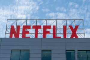 Netflix enregistre 70 millions d'abonnés à son offre publicitaire, un chiffre presque doublé en six mois.