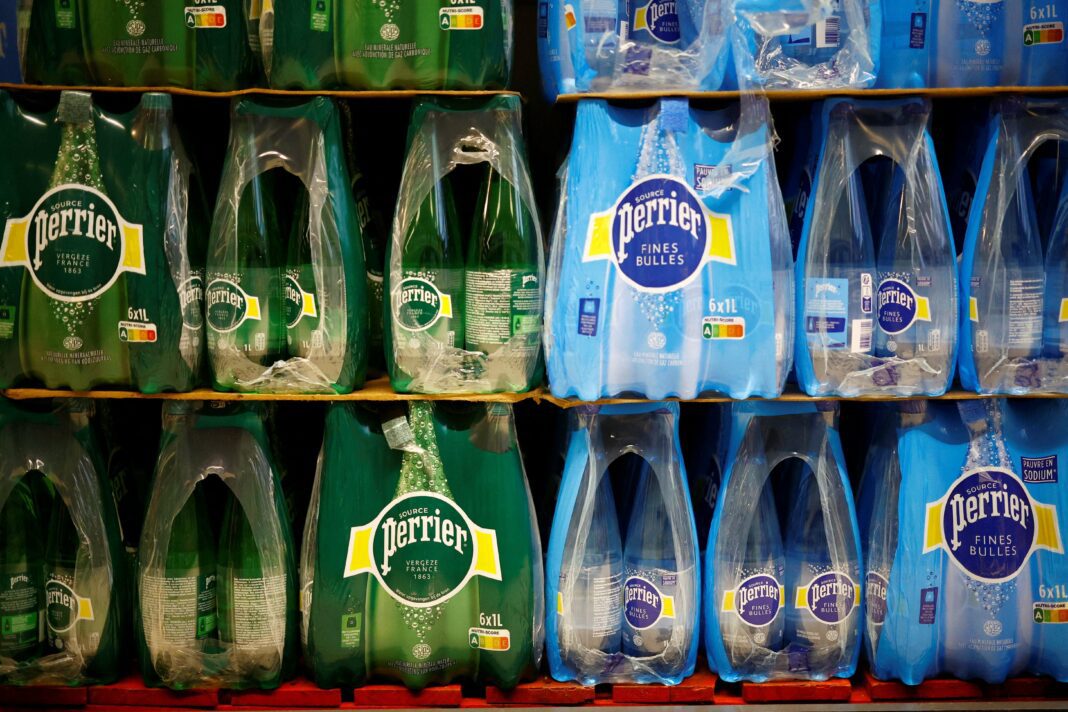 Nestlé face à des défis pour son secteur de l'eau en France : l'avenir de la production de Perrier menacé ?