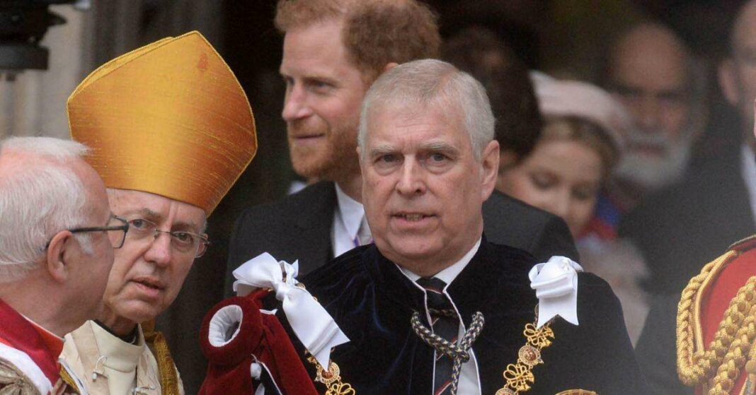 Le roi Charles exprime sa frustration face aux finances énigmatiques du prince Andrew dans le cadre de la querelle familiale persistante.