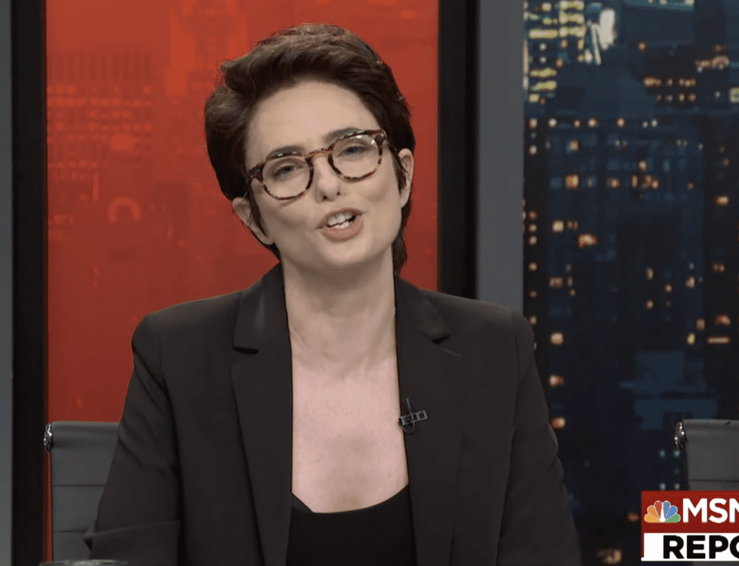 L'ouverture glaciale de 'SNL' avec Sarah Sherman incarnant Rachel Maddow sur les feux de forêt de Los Angeles, l'interdiction de TikTok et Trump