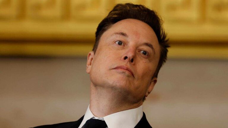 Musk critique le projet "Stargate" de Trump : un programme méga KI controversé