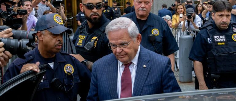 Bob Menendez écope de 11 ans de réclusion pénale