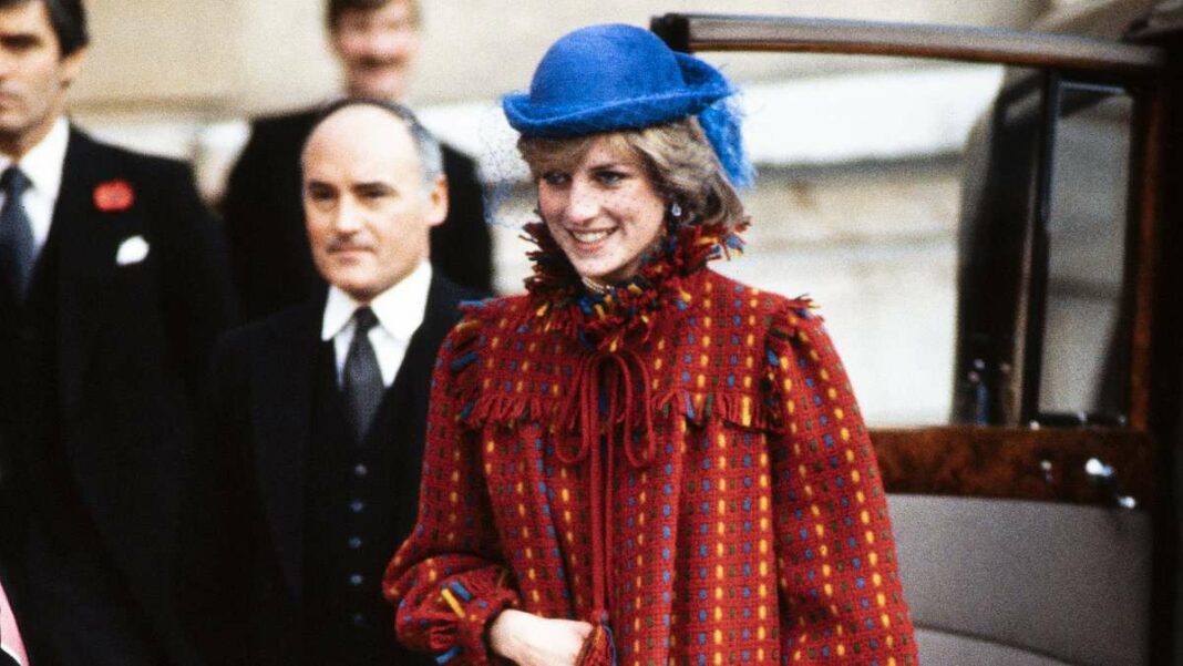 Les tenues de maternité royales les plus emblématiques : des manteaux vibrants de la princesse Diana à l'élégance classique de la princesse Béatrice.