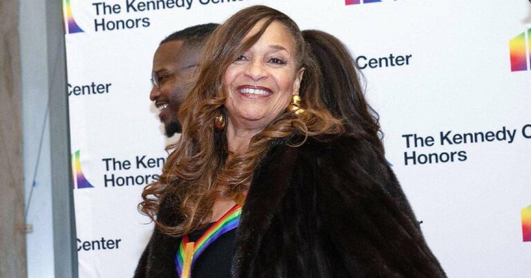 Debbie Allen, 75 ans, partage son parcours de santé : l'importance de la modération face au pré-diabète